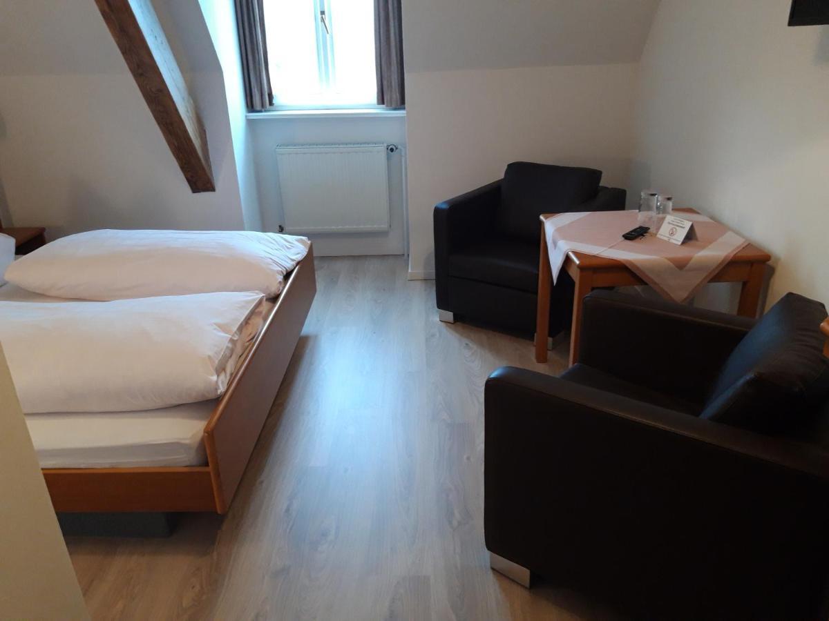Burghotel Lichtenberg  Екстер'єр фото