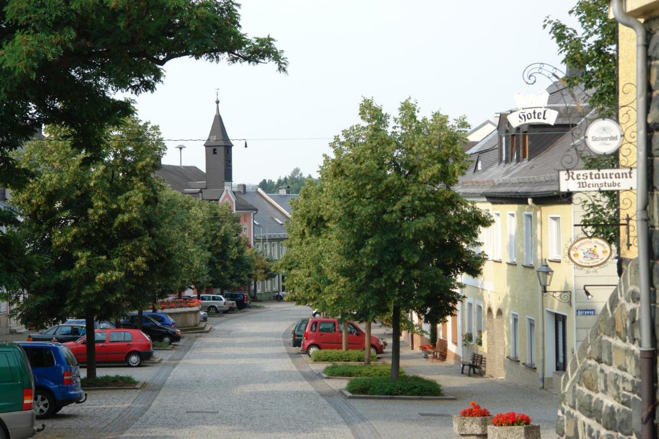 Burghotel Lichtenberg  Екстер'єр фото